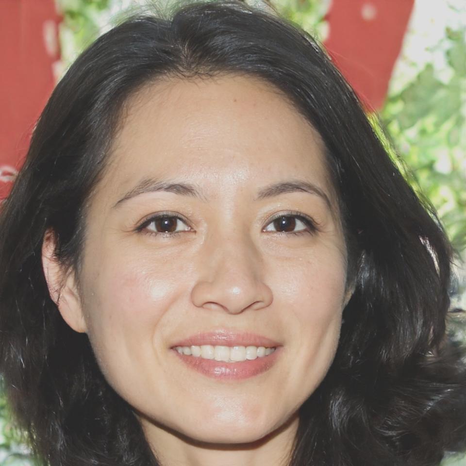 Porträt von Dr. Annika Hoffmann, Leiterin Finanzbildung bei Clean Capital Consulting